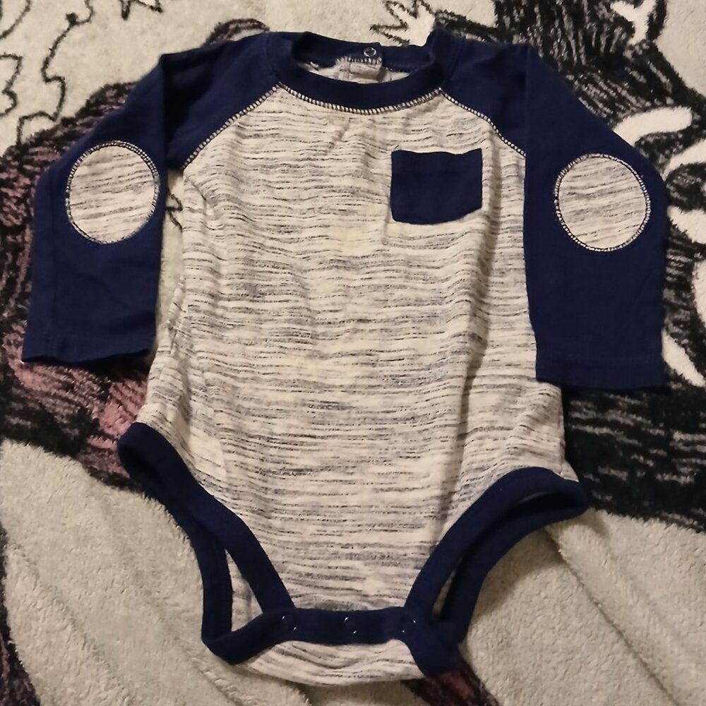 Koala Baby Long Sleeve Infant 6 Months Navy Blue & Heather Gray Onesie